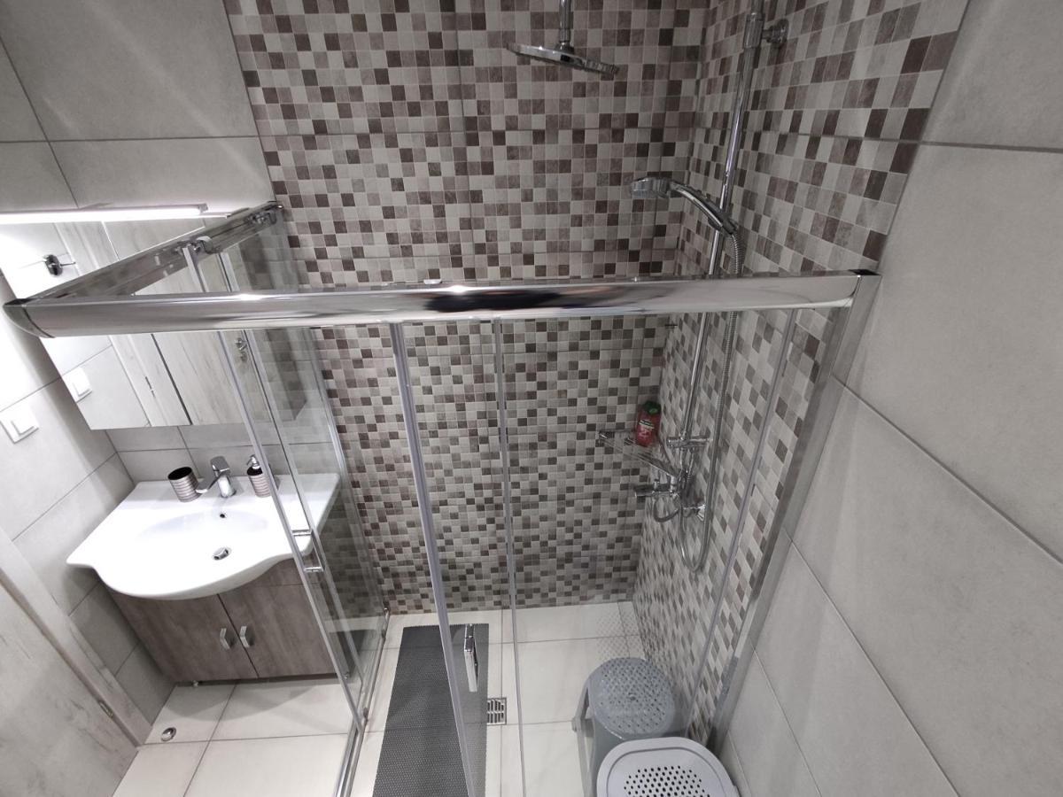 Aloni Corfu Benitses Apartmán *